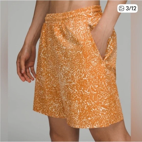 Lululemon men’s pool short 7” - Picture 3 of 10